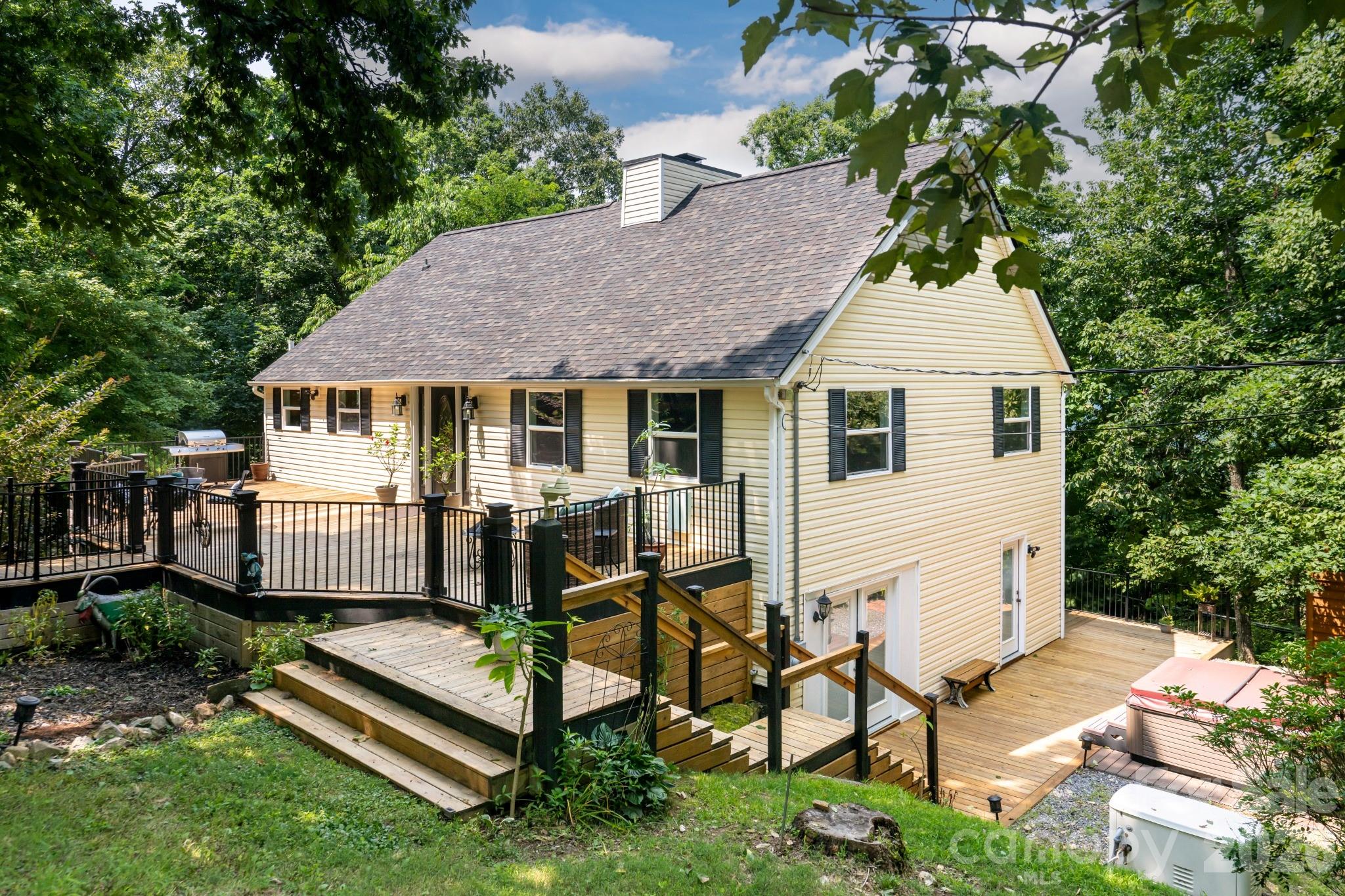219 Echo Mountain View Road Fairview, NC 28730 - Photo 1 of 48 Gallery Image 1