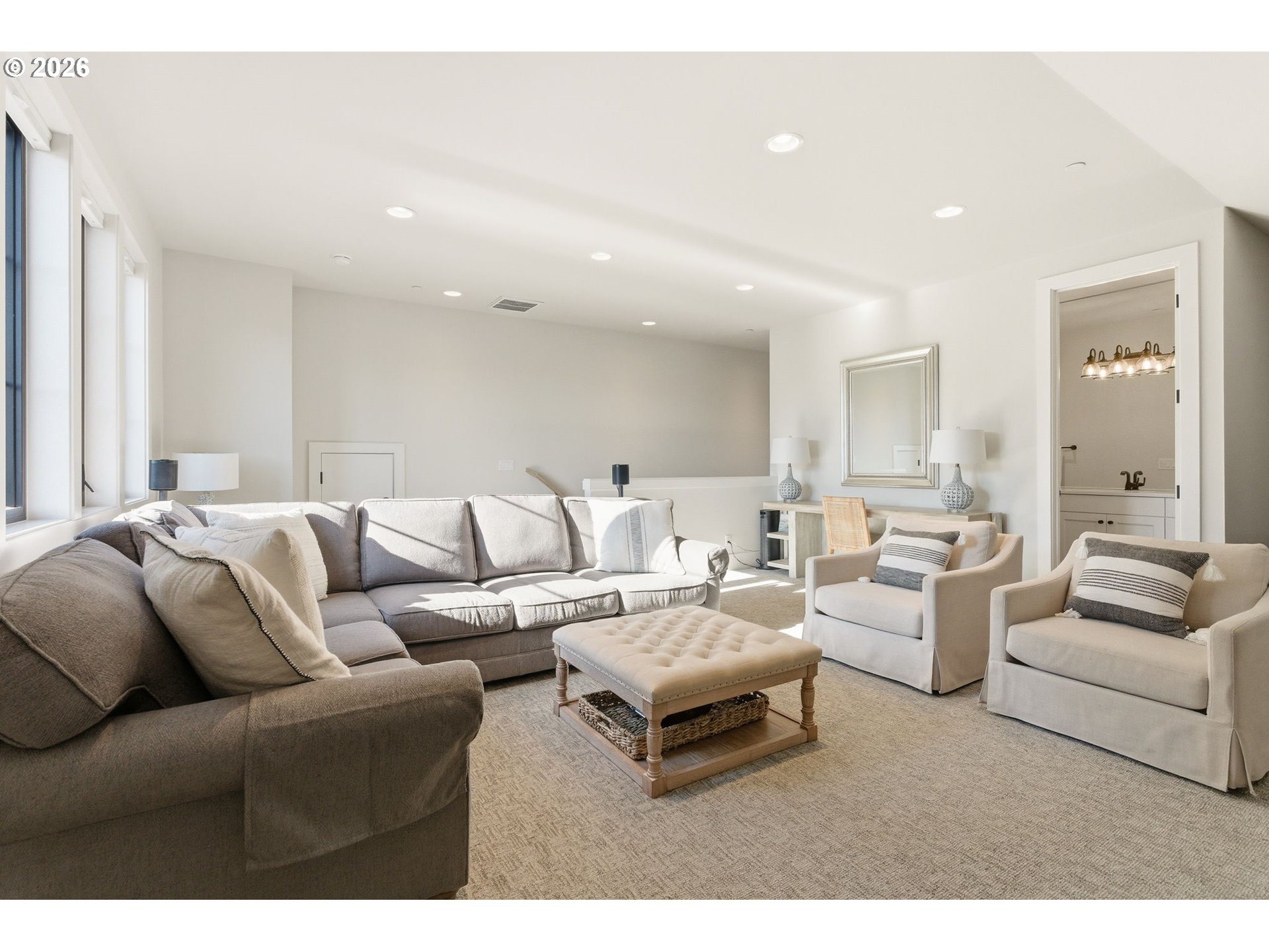 4515 Southwest 59th Avenue Portland, OR 97221 - Photo 35 of 48