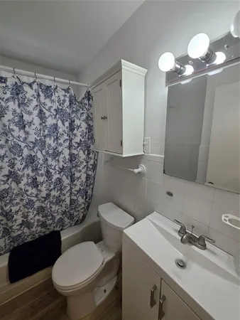 $1,750 | 308 Inez Street, Roanoke, TX 76262