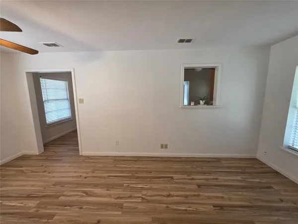 $1,750 | 308 Inez Street, Roanoke, TX 76262