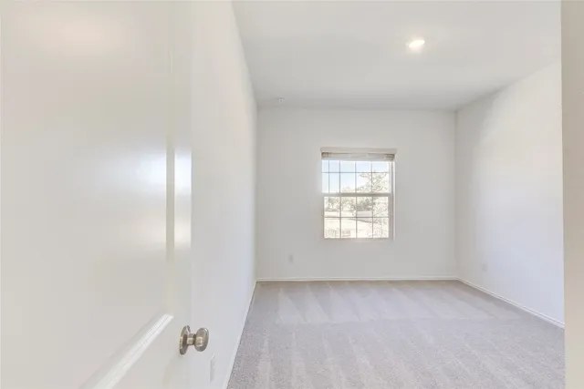 $2,295 | 173 Cibolo Crk Drive, Bastrop, TX 78602