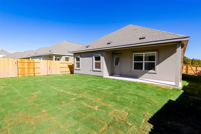 $2,295 | 173 Cibolo Crk Drive, Bastrop, TX 78602