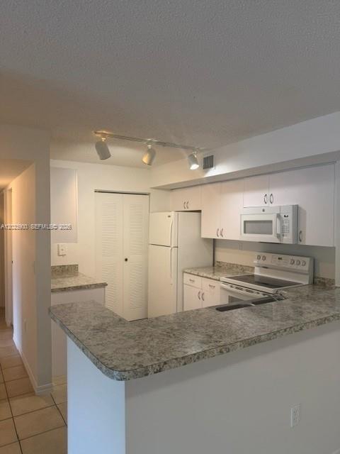 3854 Lyons Road, Unit 2015 Coconut Creek, FL 33073 - Photo 10 of 20