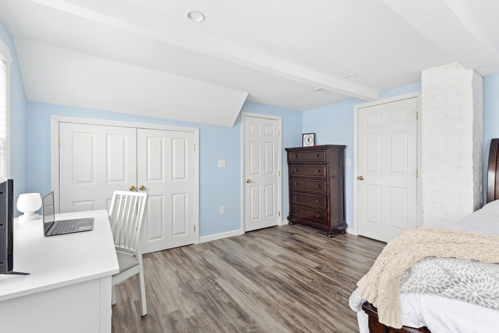 50 Holbrook Road Weymouth, MA 02191 - Photo 17 of 29 Gallery Image 17