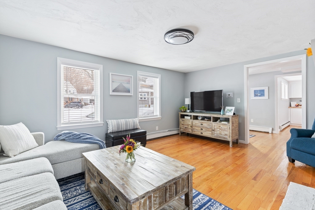 50 Holbrook Road Weymouth, MA 02191 - Photo 5 of 29 Gallery Image 5