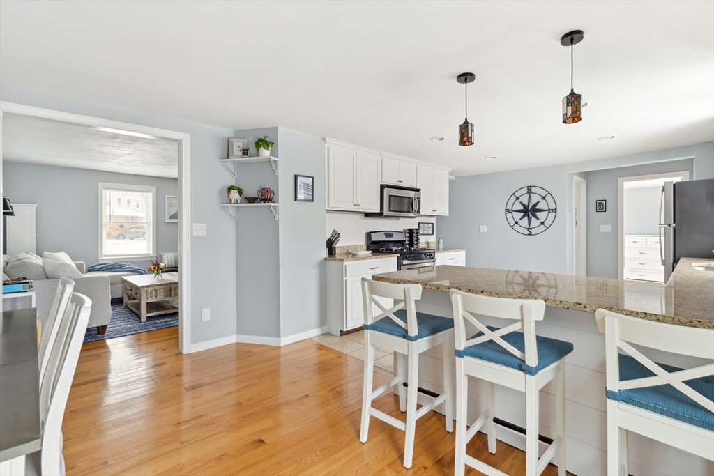 50 Holbrook Road Weymouth, MA 02191 - Photo 9 of 29 Gallery Image 9