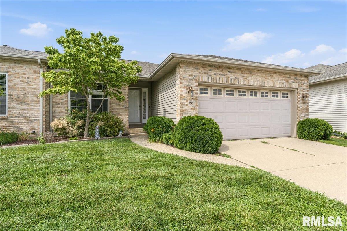 2919 Meadowbrook Road, Unit 22 Springfield, IL 62711 - Photo 2 of 25