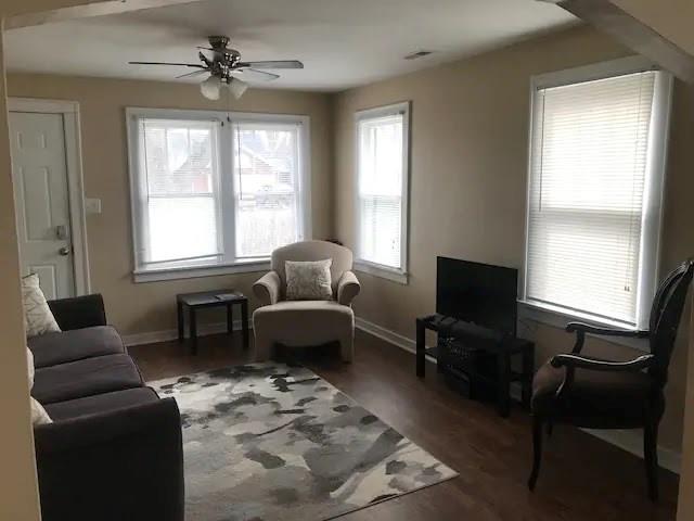 2020 Union Street Columbus, IN 47201 - Photo 5 of 11 Gallery Image 5