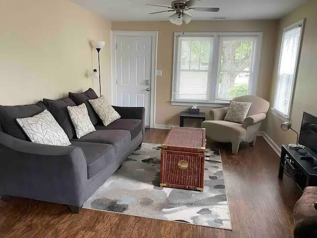 2020 Union Street Columbus, IN 47201 - Photo 8 of 11 Gallery Image 8