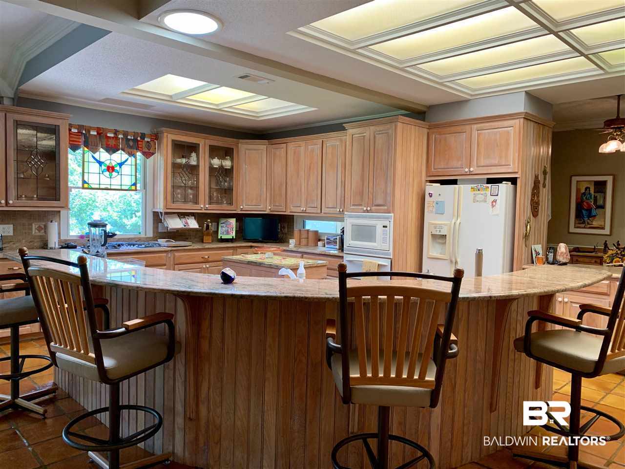 8712 Bay View Drive Foley, AL 36535 - Photo 7 of 32 Kitchen