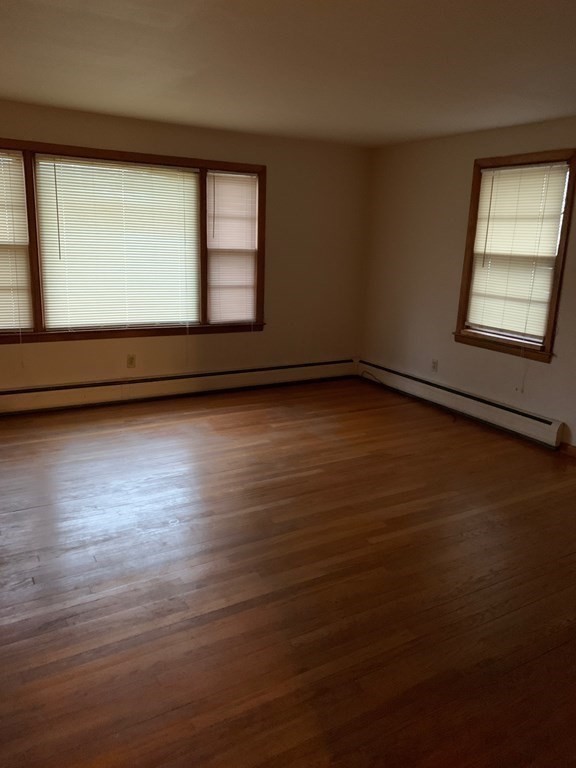 58 Arliss Street Springfield, MA 01109 - Photo 5 of 13 Gallery Image 5
