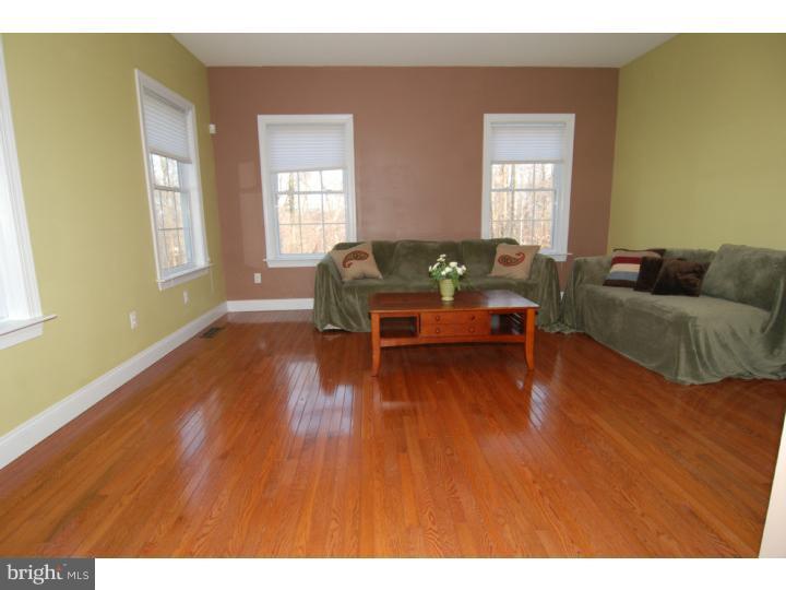 381 Hartman Road Reading, PA 19606 - Photo 7 of 19