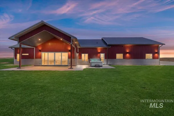 $1,990,000 | 21692 Market Road, Parma, ID 83660