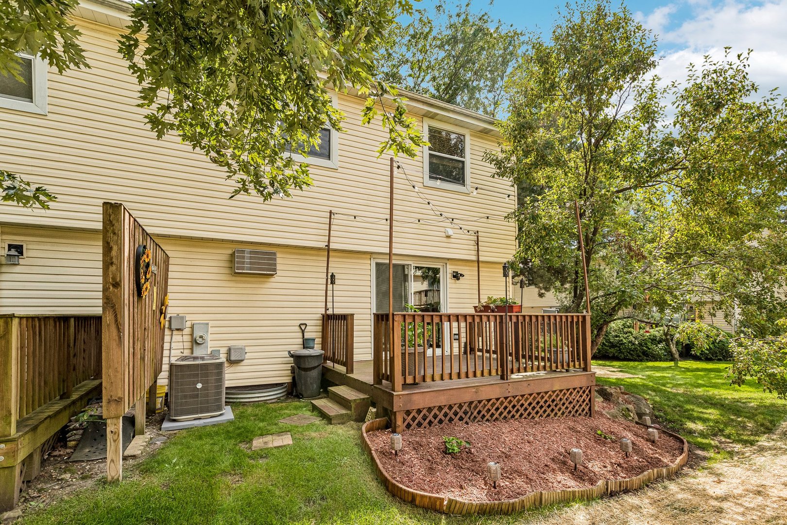 224 Raintree Court Aurora, IL 60504 - Photo 32 of 37 Gallery Image 32