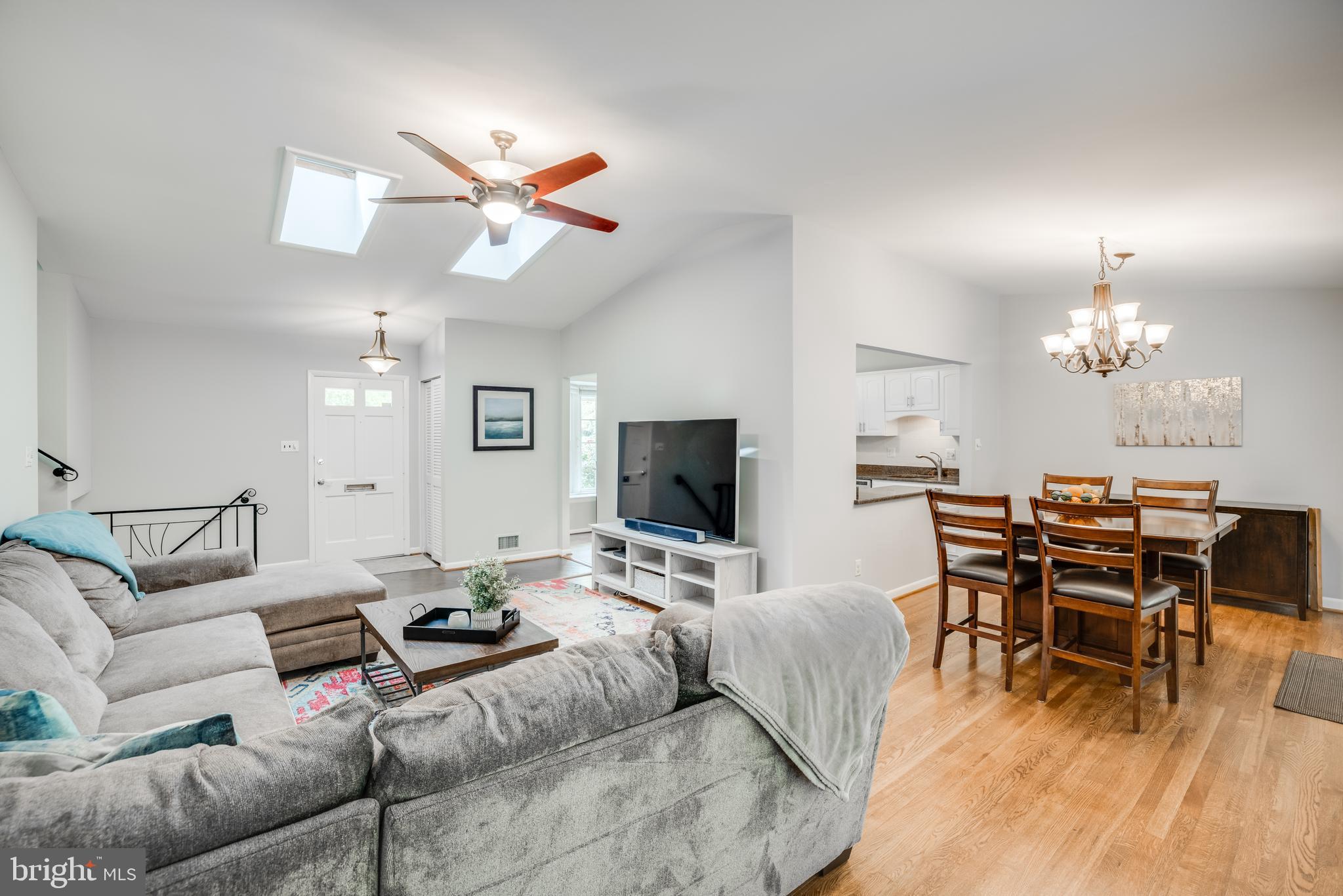 2701 Silverdale Drive Silver Spring, MD 20906 - Photo 7 of 44