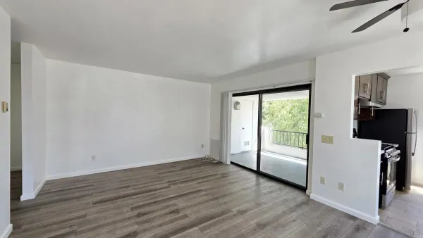 $2,700 | 8451 Westmore Road, Unit 112, San Diego, CA 92126