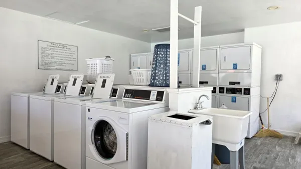 $2,700 | 8451 Westmore Road, Unit 112, San Diego, CA 92126