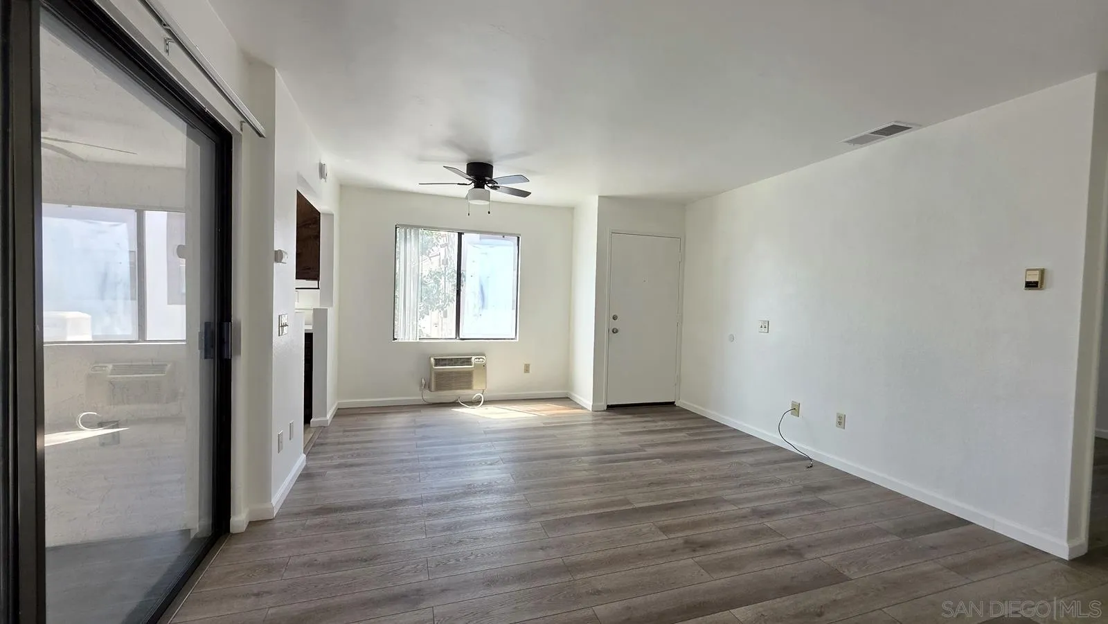 8451 Westmore Road, Unit 112 San Diego, CA 92126 - Photo 4 of 24