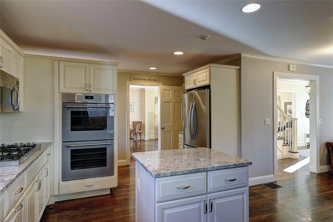 14 Westford Road Providence, RI 02906 - Photo 18 of 50 Gallery Image 18