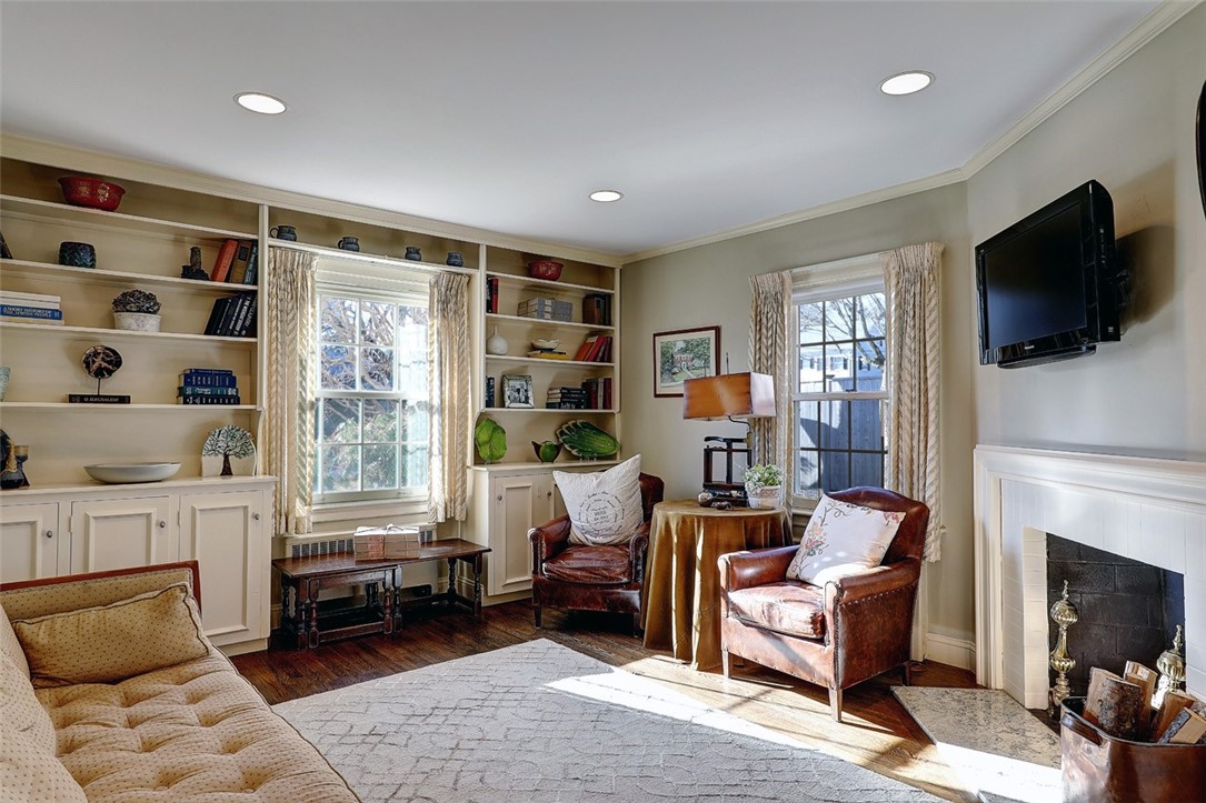 14 Westford Road Providence, RI 02906 - Photo 22 of 50 Gallery Image 22
