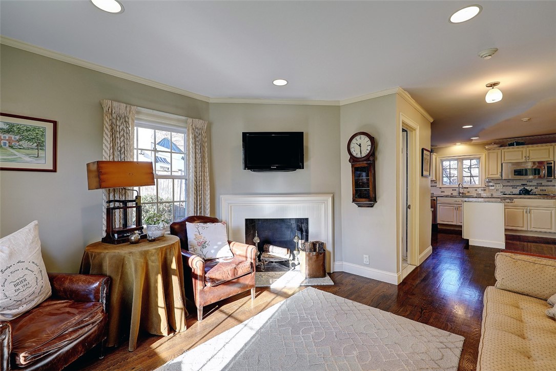 14 Westford Road Providence, RI 02906 - Photo 23 of 50 Gallery Image 23