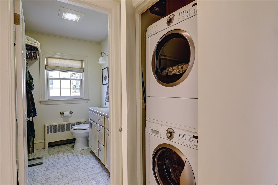 14 Westford Road Providence, RI 02906 - Photo 37 of 50 Gallery Image 37