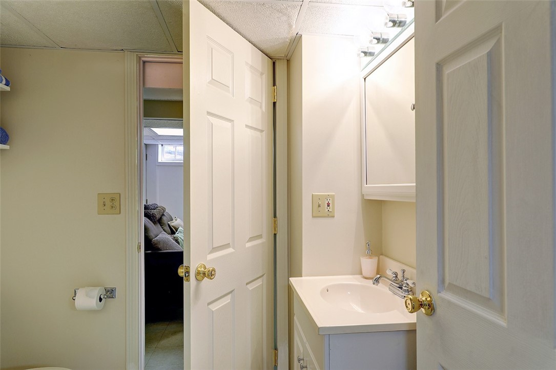 14 Westford Road Providence, RI 02906 - Photo 43 of 50 Gallery Image 43
