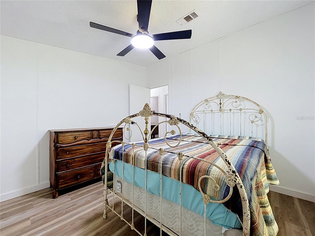 12717 Farmettes Road Lakeland, FL 33809 - Photo 4 of 24 Gallery Image 4