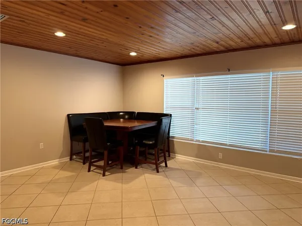 $1,650 | 48 Harbor Circle, Astatula, FL 34705