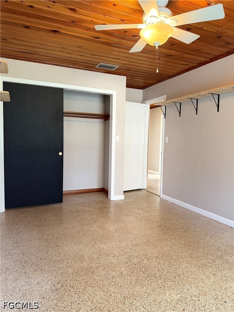 48 Harbor Circle Astatula, FL 34705 - Photo 19 of 22