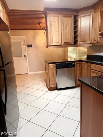 $1,650 | 48 Harbor Circle, Astatula, FL 34705