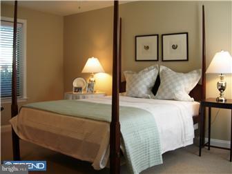 411 Conestoga Road, Unit 16 Devon, PA 19333 - Photo 7 of 10 Bedroom - Main