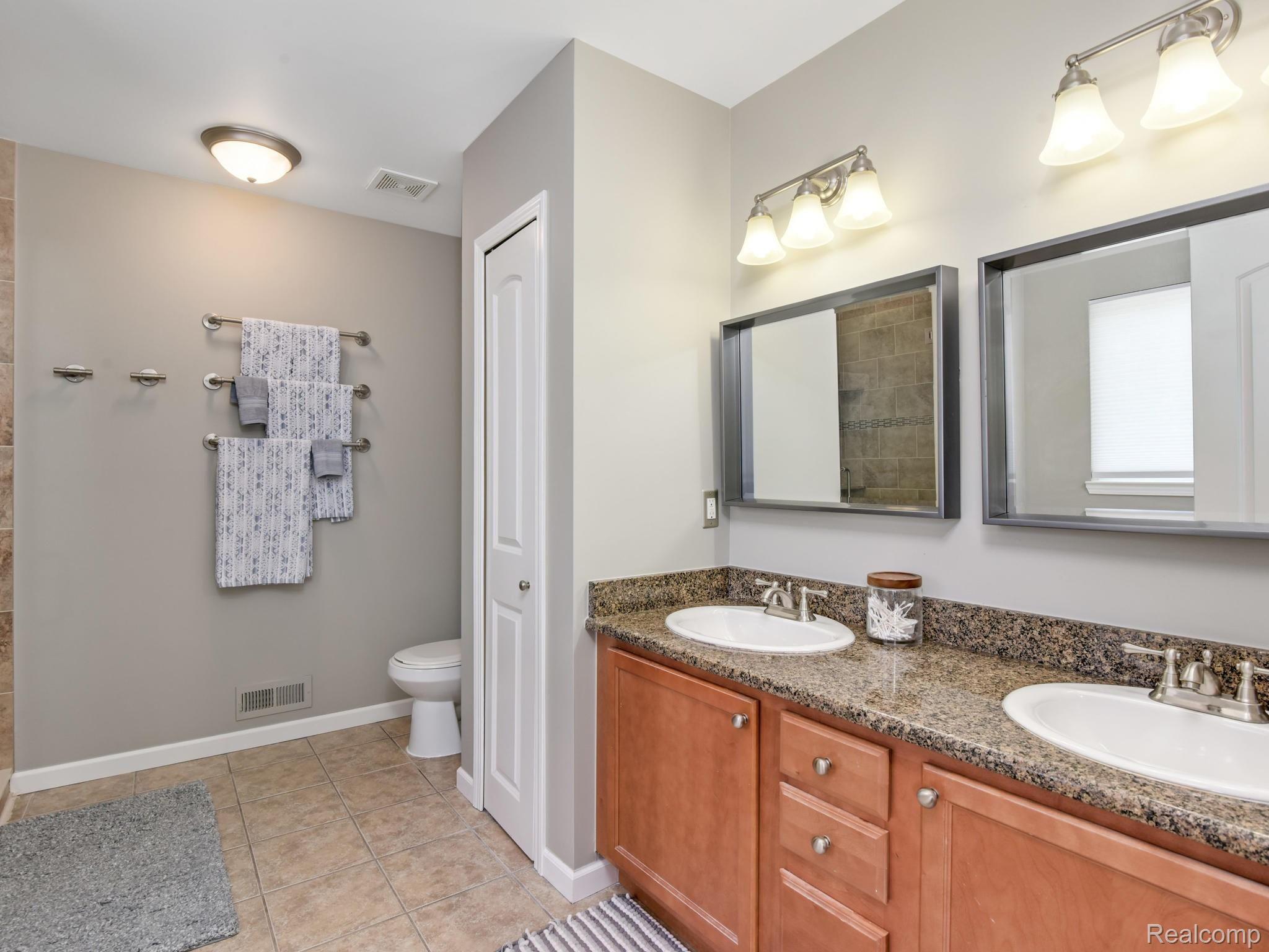327 Roth Boulevard Clawson, MI 48017 - Photo 19 of 25 327 Roth Blvd Clawson MI 48017-024-026-327 Roth Blvd Clawson MI00023-MLS_Size.jpg