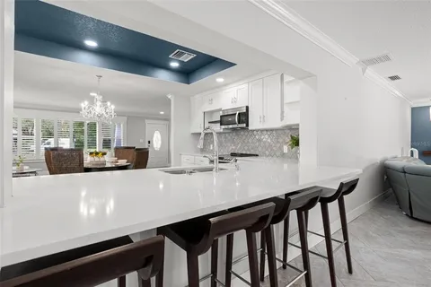 $885,000 | 427 Villa Grande Avenue South, St. Petersburg, FL 33707