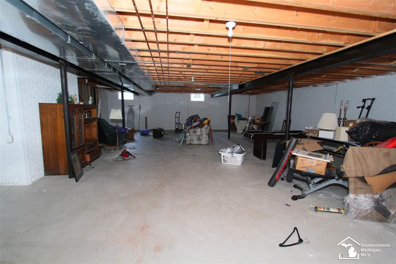 399 Rabbit Run Road Carleton, MI 48117 - Photo 20 of 21