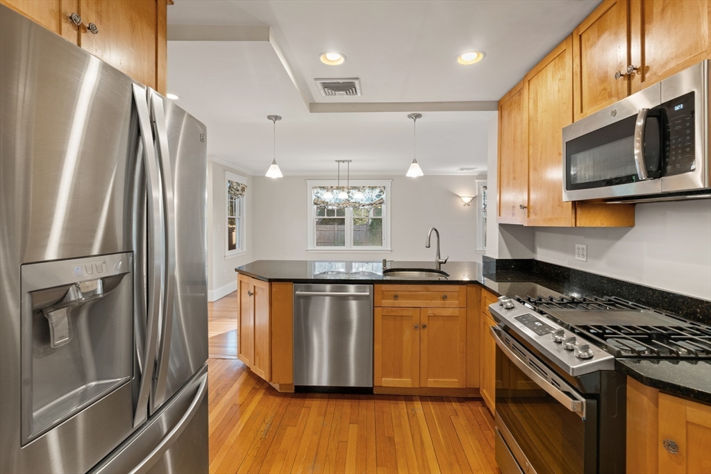62 Harding Road Lexington, MA 02420 - Photo 19 of 42