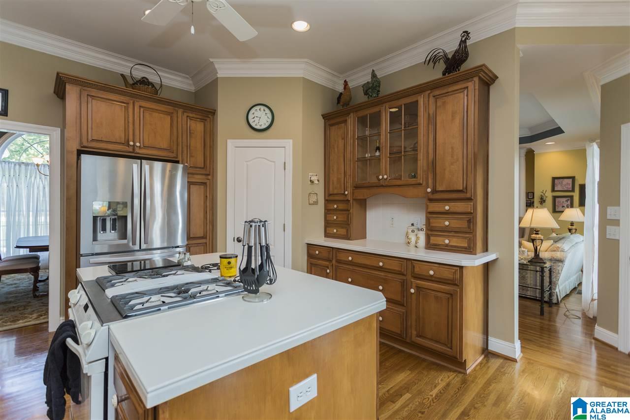 180 Cliff Road Sterrett, AL 35147 - Photo 23 of 48