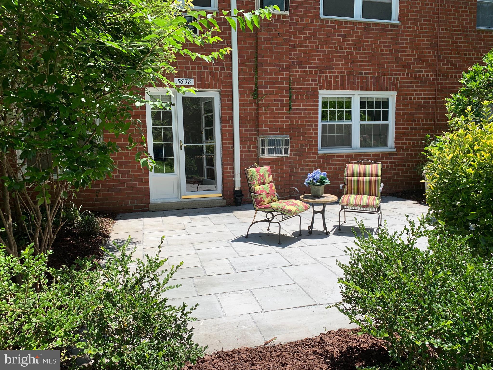 3638 Gunston Road, Unit 926 Alexandria, VA 22302 - Photo 1 of 37 Gallery Image 1