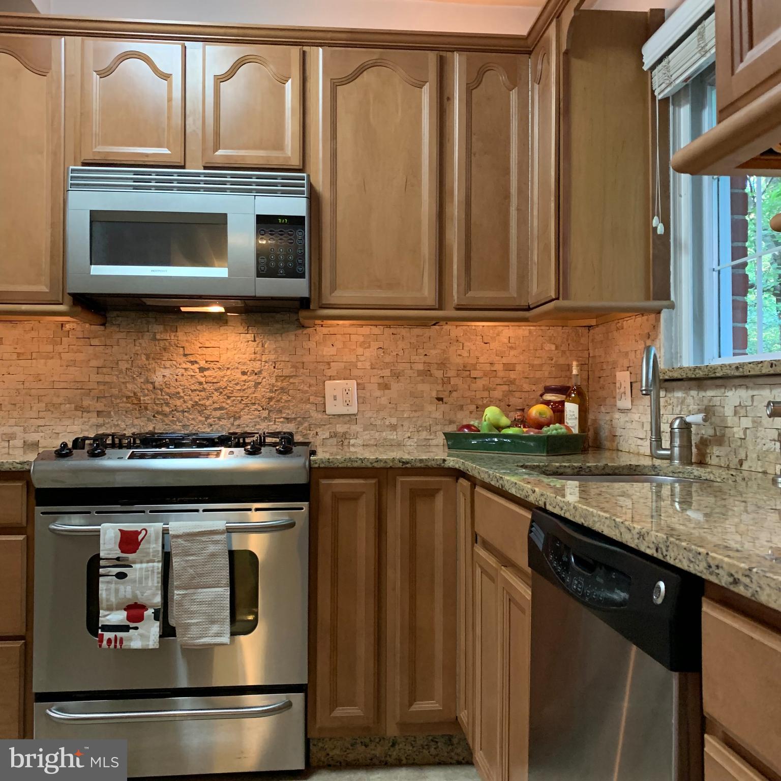 3638 Gunston Road, Unit 926 Alexandria, VA 22302 - Photo 10 of 37 Gallery Image 10