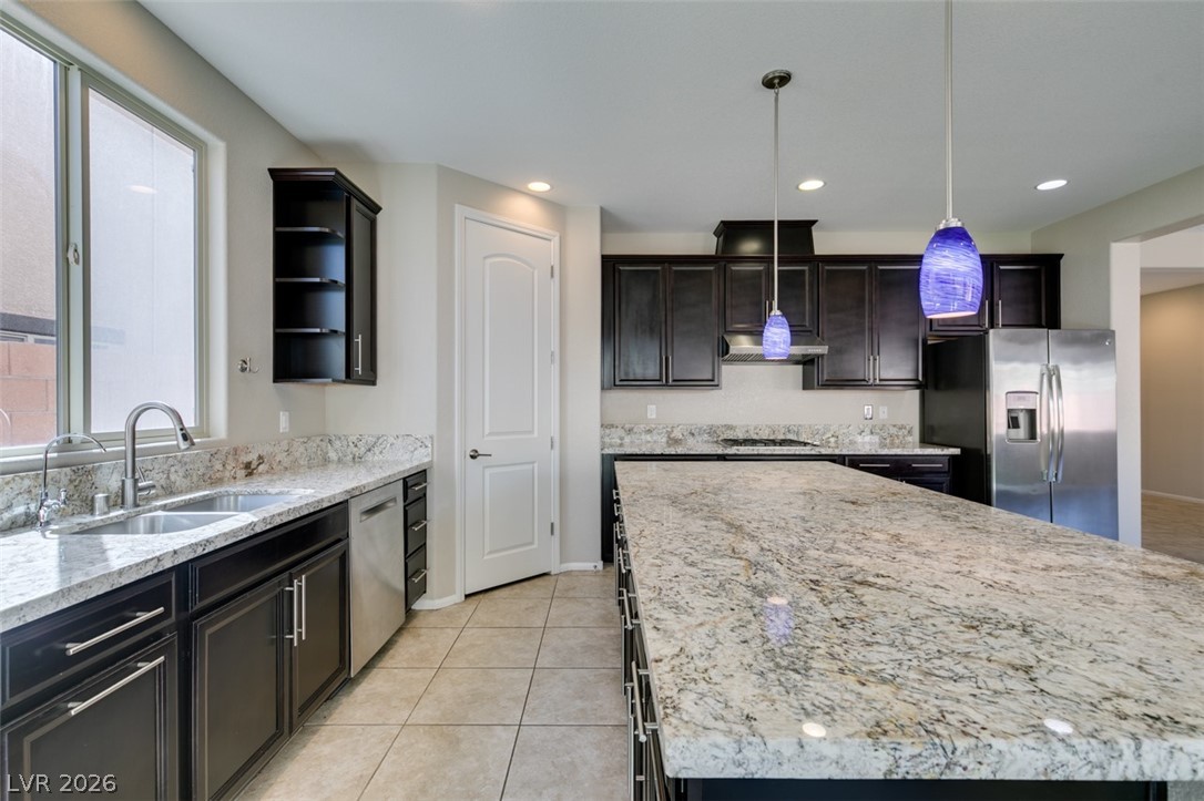 1112 Alamosa Ridge Court North Las Vegas, NV 89084 - Photo 6 of 55