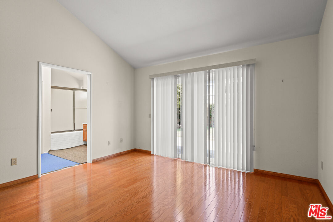 2601 Lilac Walk Oxnard, CA 93030 - Photo 21 of 35 Gallery Image 21