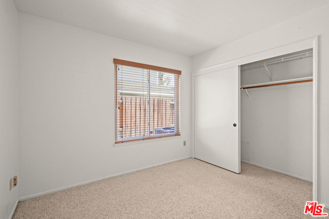 2601 Lilac Walk Oxnard, CA 93030 - Photo 28 of 35 Gallery Image 28