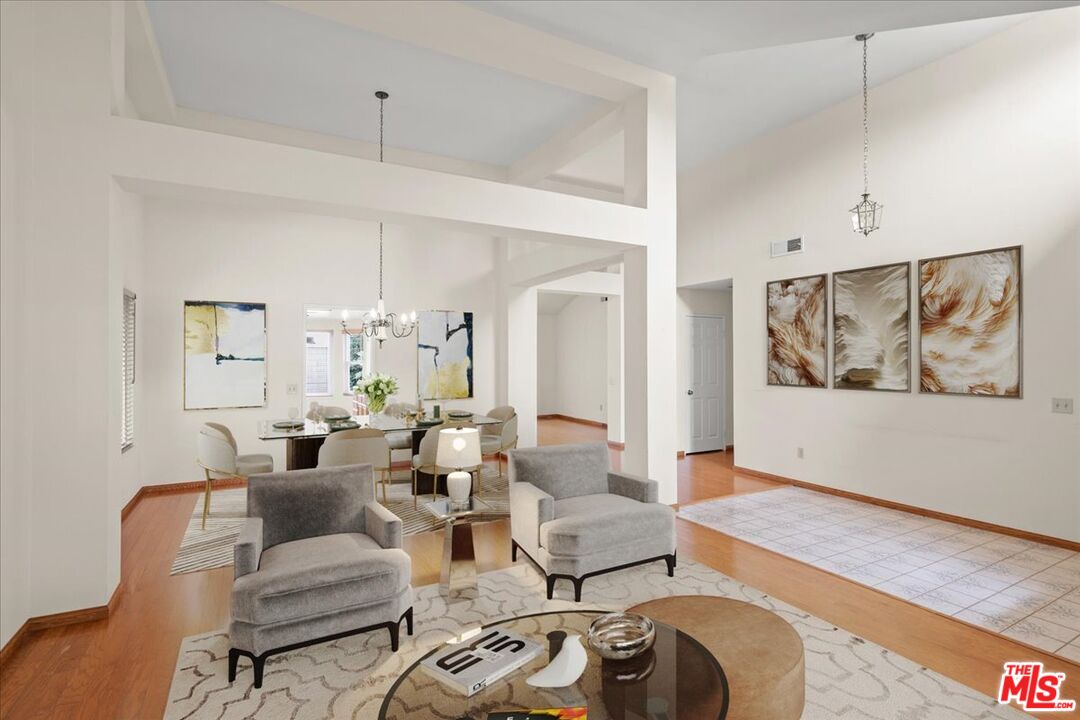 2601 Lilac Walk Oxnard, CA 93030 - Photo 9 of 35 Gallery Image 9