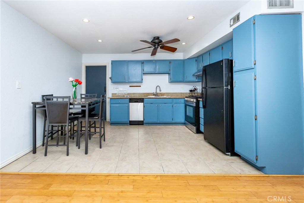 1434 Highland Avenue, Unit 8 Duarte, CA 91010 - Photo 9 of 26