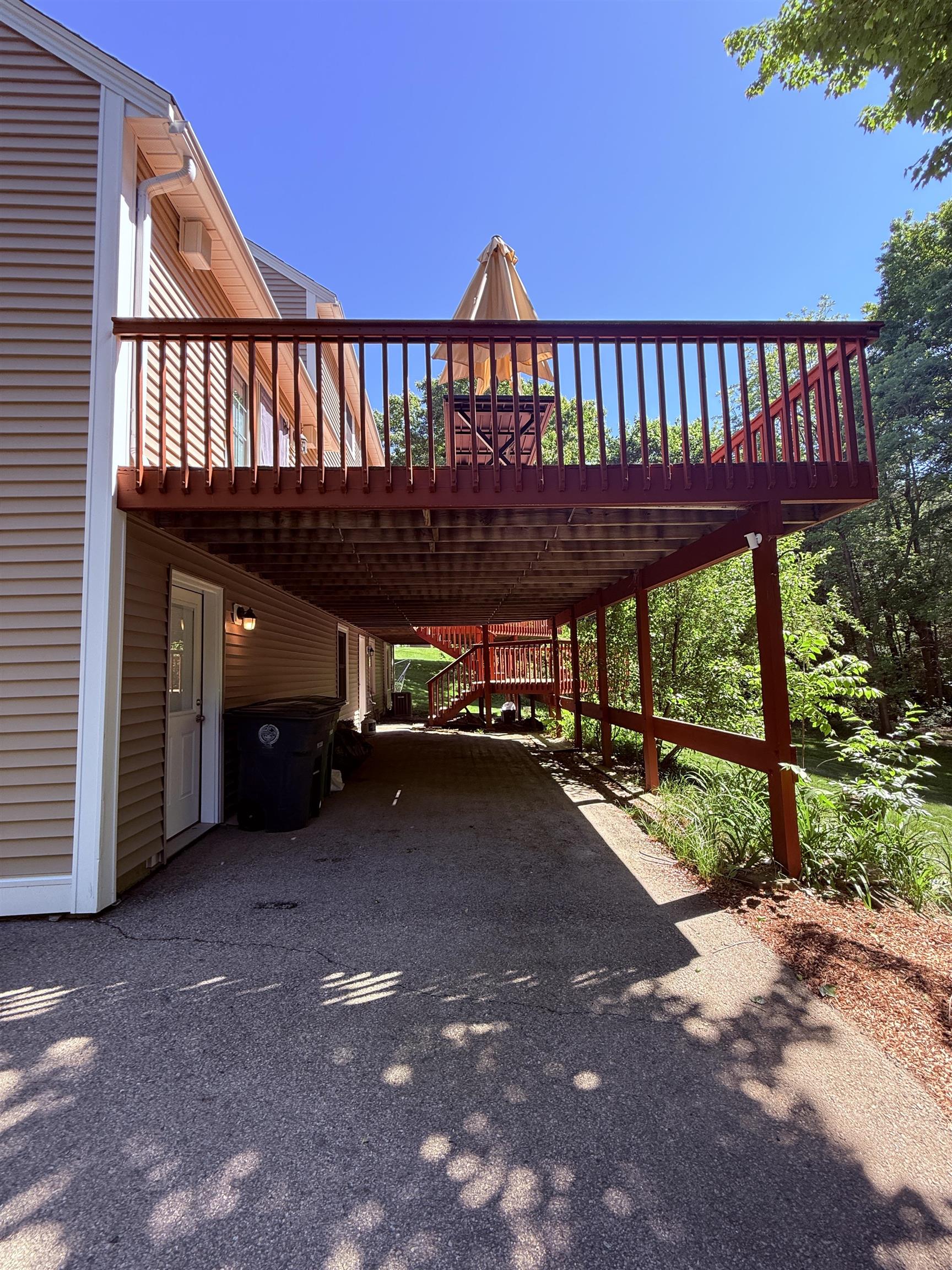 59 Mid. Dunstable Road Nashua, NH 03062 - Photo 5 of 49