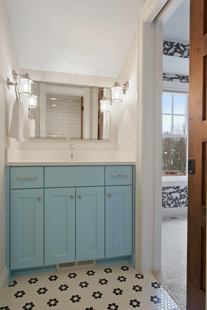 91 Wildhurst Road Tonka Bay, MN 55331 - Photo 32 of 50