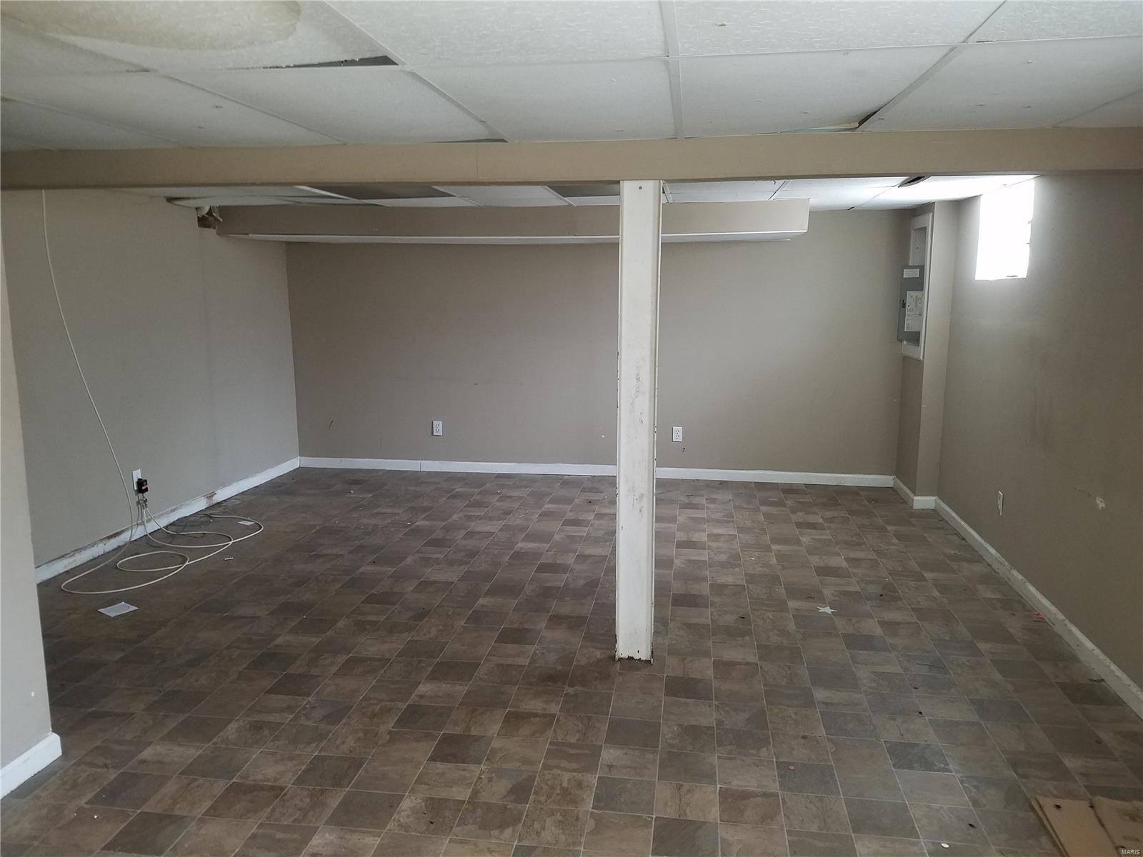 1026 Coal Bank Road St. Louis, MO 63138 - Photo 8 of 9 Gallery Image 8
