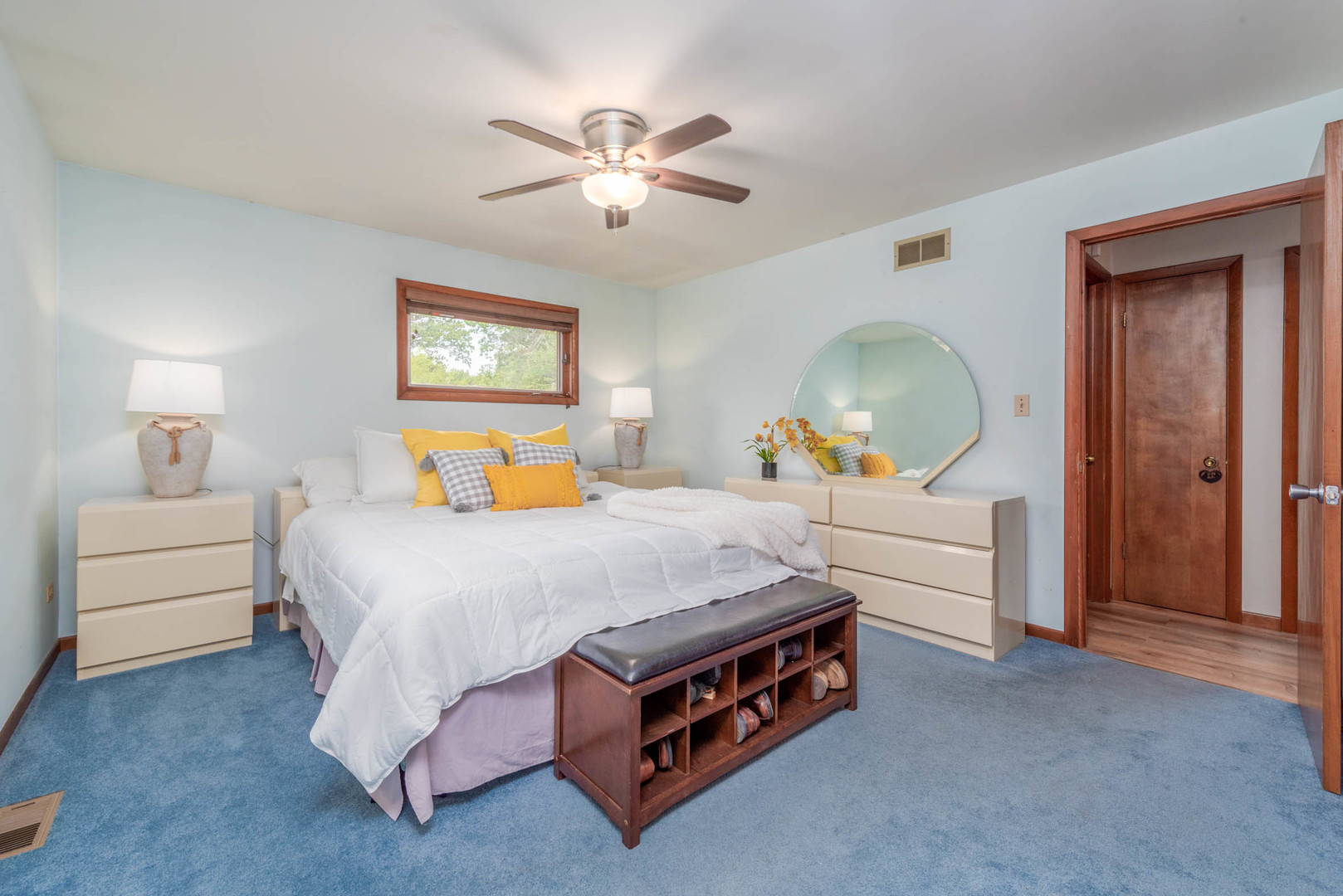 460 Deerpath Road Wood Dale, IL 60191 - Photo 14 of 36