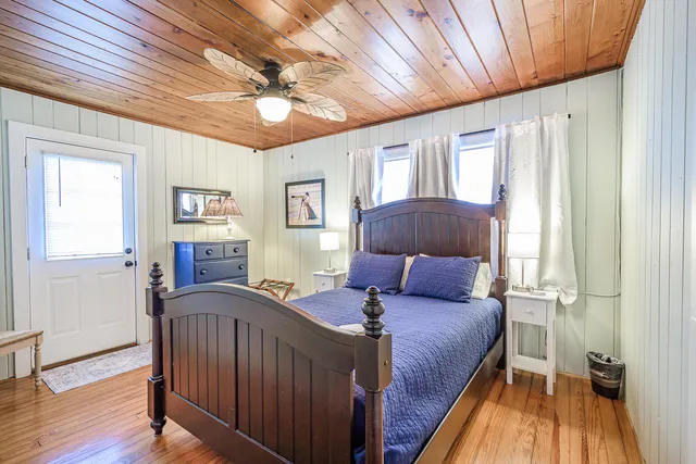 $929,000 | 405 Palmetto Boulevard, Edisto Island, SC 29438