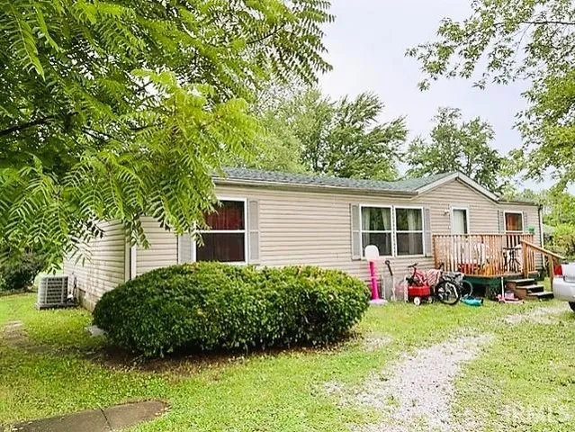 $78,250 | 1160 Southeast 5th Street, Linton, IN 47441